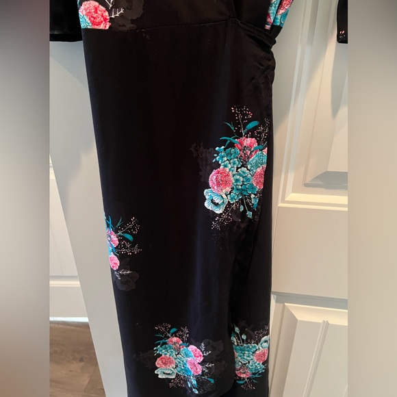 🪻Viscose Kensie floral kimono wrap - Picture 6 of 6